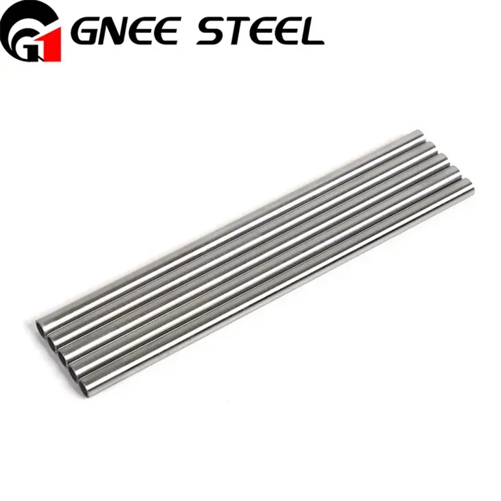 Píob Cóimhiotal Siorcóiniam ASTM B658